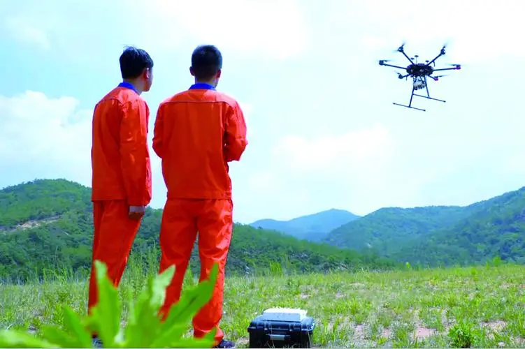 万城镇无人机倾斜摄影巡检拍摄